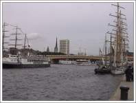 Vue du port sur la ville de Rouen