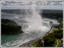 La chute canadienne vue de la Skylon Tower