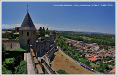 Tours de la cité à Carcassonne