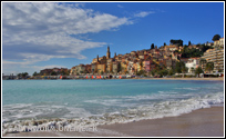 Plage à Menton au soleil