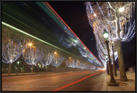 Champs Elysées éclairés à Noël