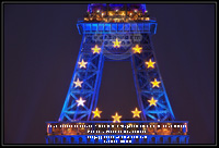 Tour Eiffel en bleu  - zoom sur etoiles