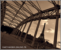 Visuel Metal Tour Eiffel