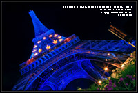 tour eiffel bleu