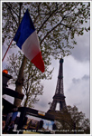 illustrations Boutique avec drapeaux france - tour eiffel