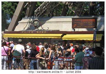 Le Pilier NORD - Tour Eiffel